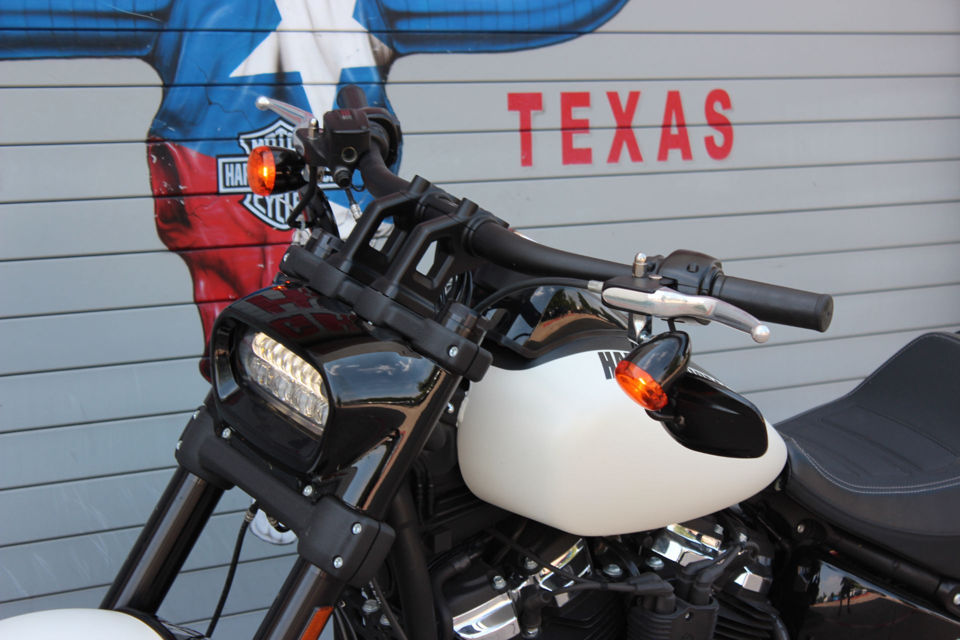 2019 Harley-Davidson Fat Bob® 114 in Grand Prairie, Texas - Photo 15