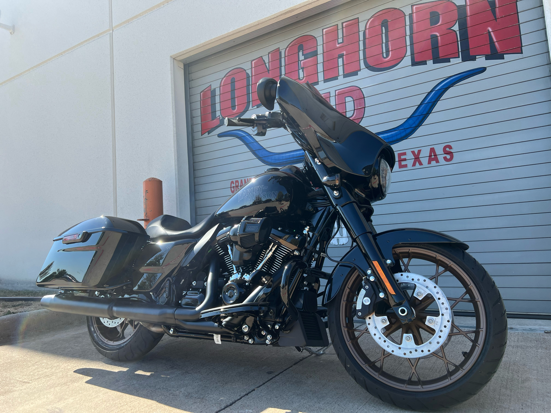 2023 Harley-Davidson Street Glide® ST in Grand Prairie, Texas - Photo 3
