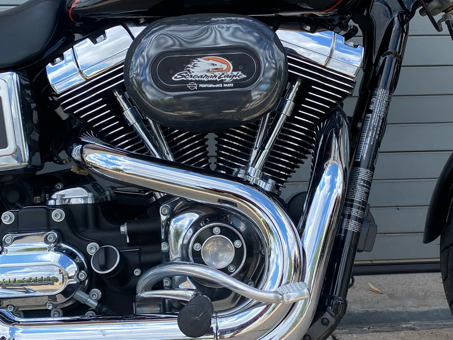 2017 Harley-Davidson Low Rider® in Grand Prairie, Texas - Photo 6