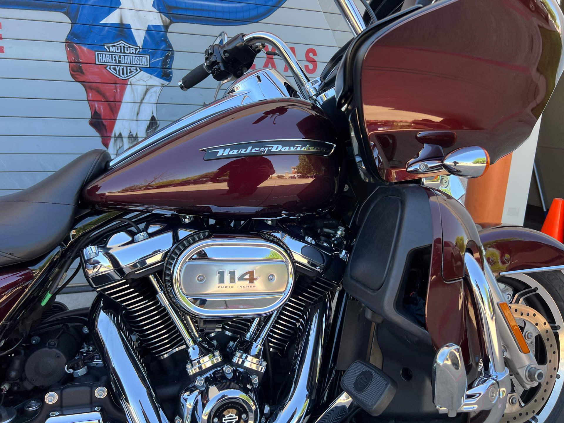 2019 Harley-Davidson Road Glide® Ultra in Grand Prairie, Texas - Photo 2