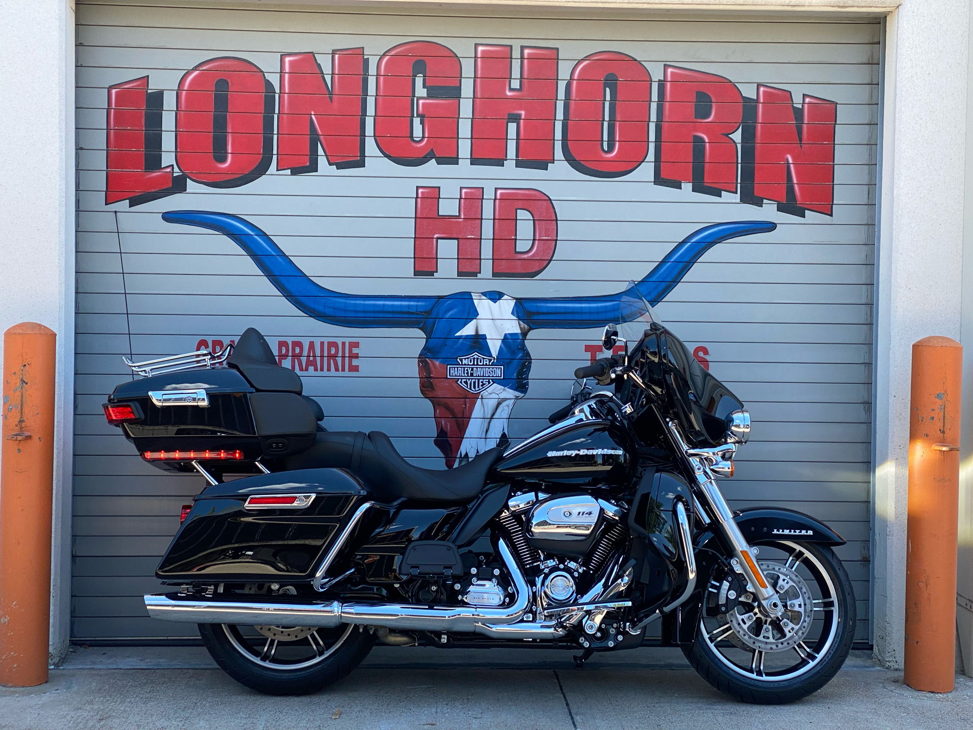 2022 Harley-Davidson Ultra Limited in Grand Prairie, Texas - Photo 1