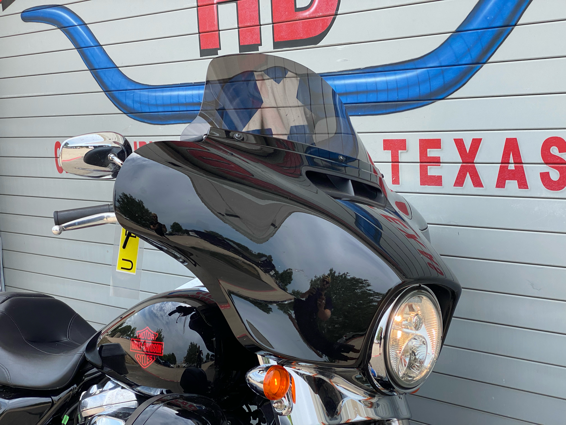 2021 Harley-Davidson Electra Glide® Standard in Grand Prairie, Texas - Photo 2