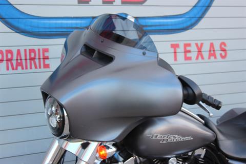 2015 Harley-Davidson Street Glide® in Grand Prairie, Texas - Photo 15