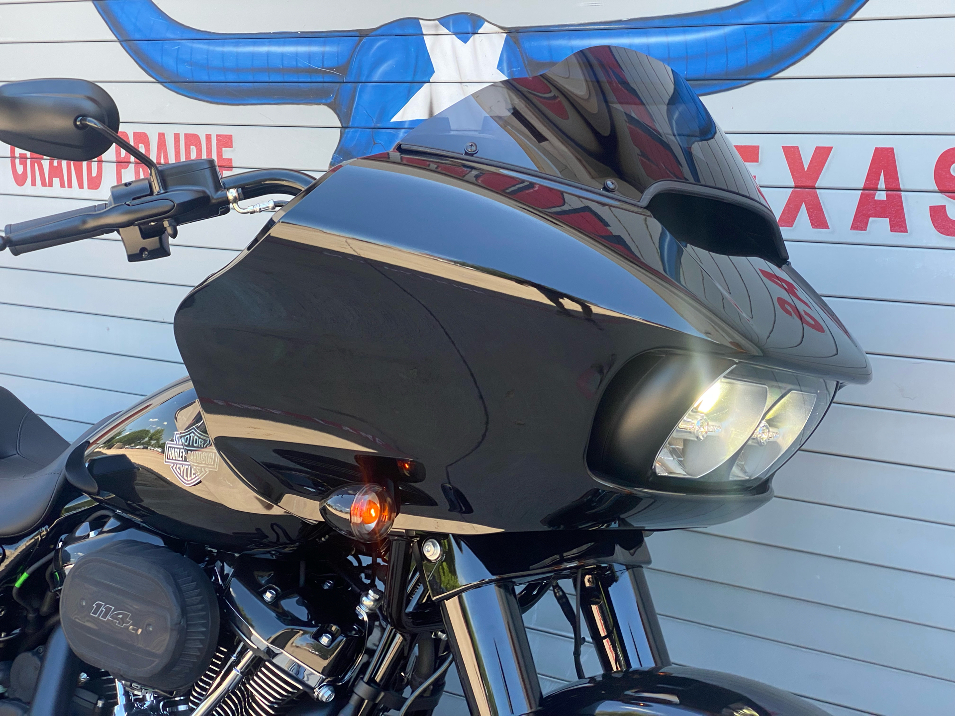 2022 Harley-Davidson Road Glide® Special in Grand Prairie, Texas - Photo 2