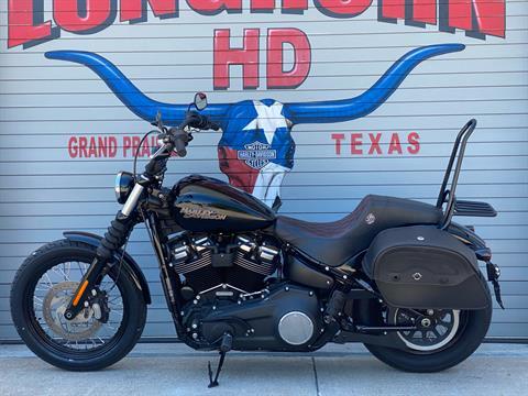 2019 Harley-Davidson Street Bob® in Grand Prairie, Texas - Photo 11