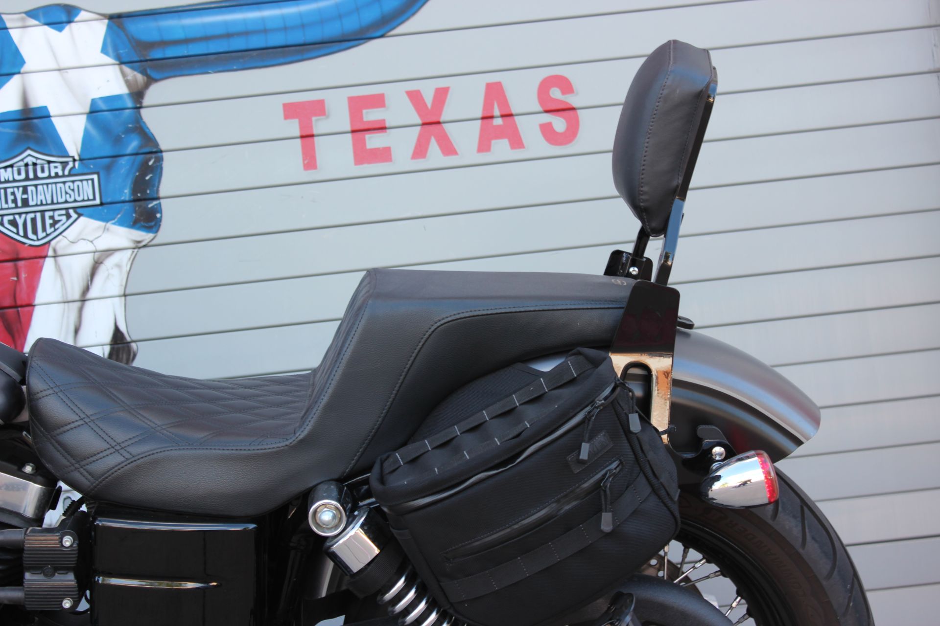 2017 Harley-Davidson Street Bob® in Grand Prairie, Texas - Photo 20