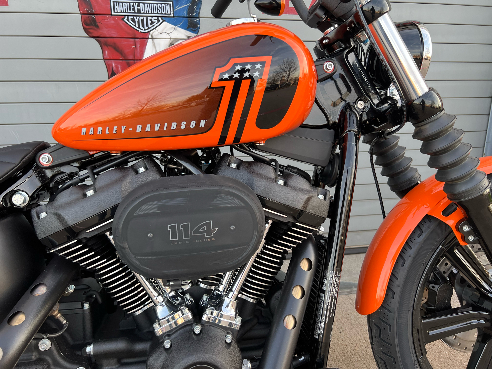 2024 Harley-Davidson Street Bob® 114 in Grand Prairie, Texas - Photo 2