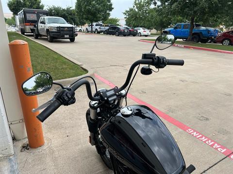 2018 Harley-Davidson Street Bob® 107 in Grand Prairie, Texas - Photo 7