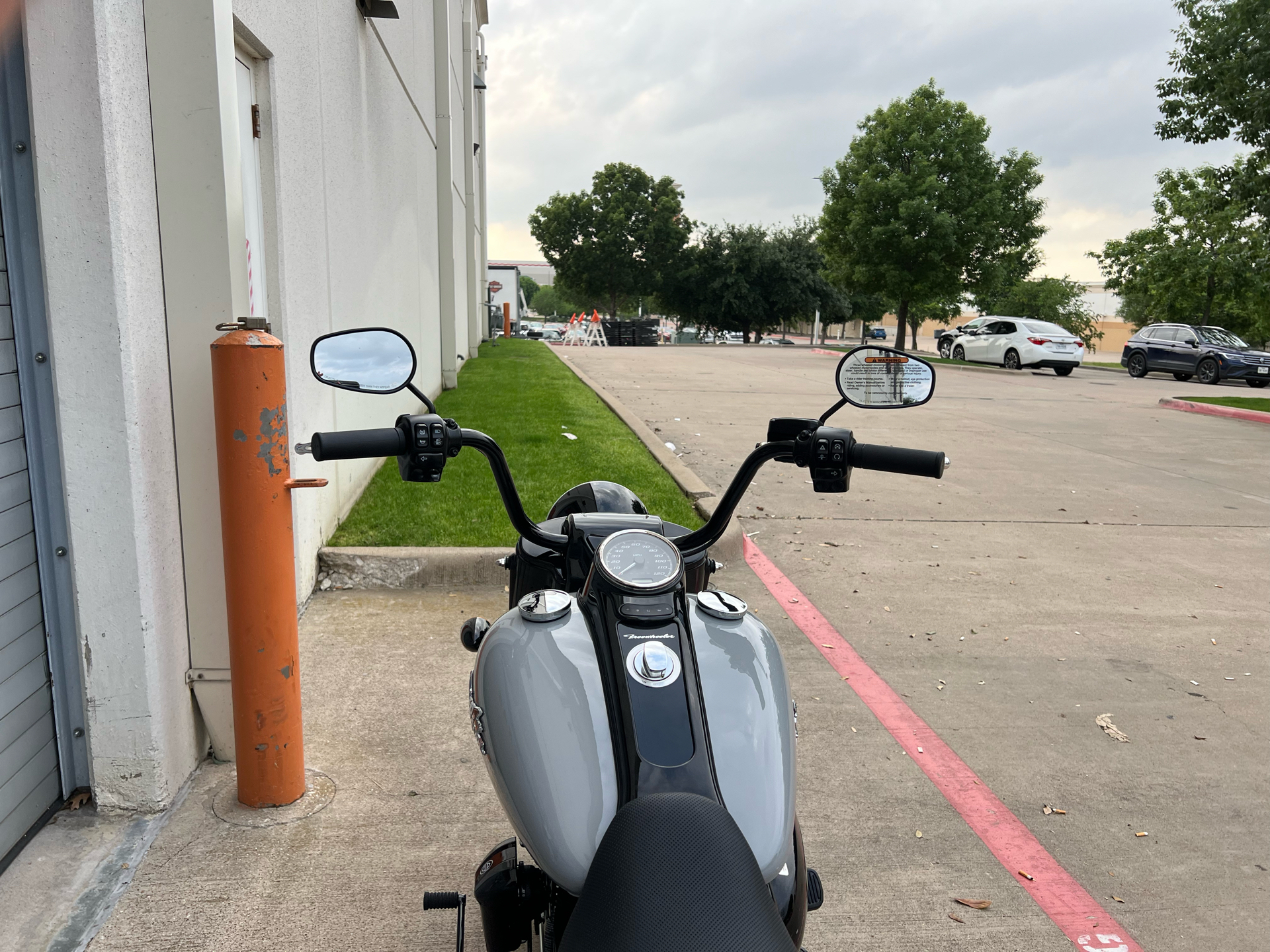 2024 Harley-Davidson Freewheeler® in Grand Prairie, Texas - Photo 8