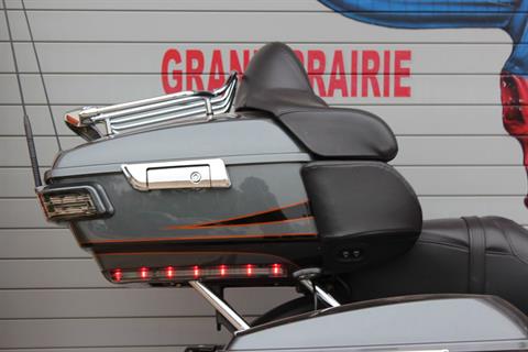 2016 Harley-Davidson CVO™ Road Glide™ Ultra in Grand Prairie, Texas - Photo 10
