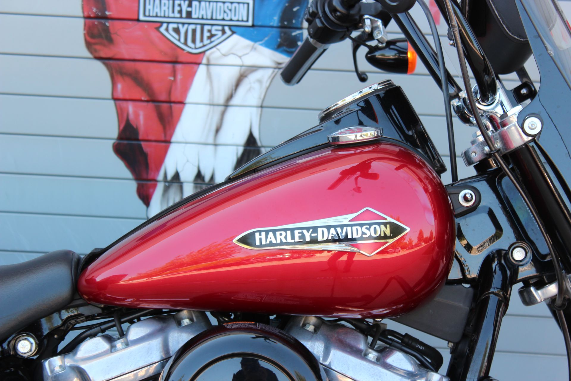 2018 Harley-Davidson Softail Slim® 107 in Grand Prairie, Texas - Photo 6