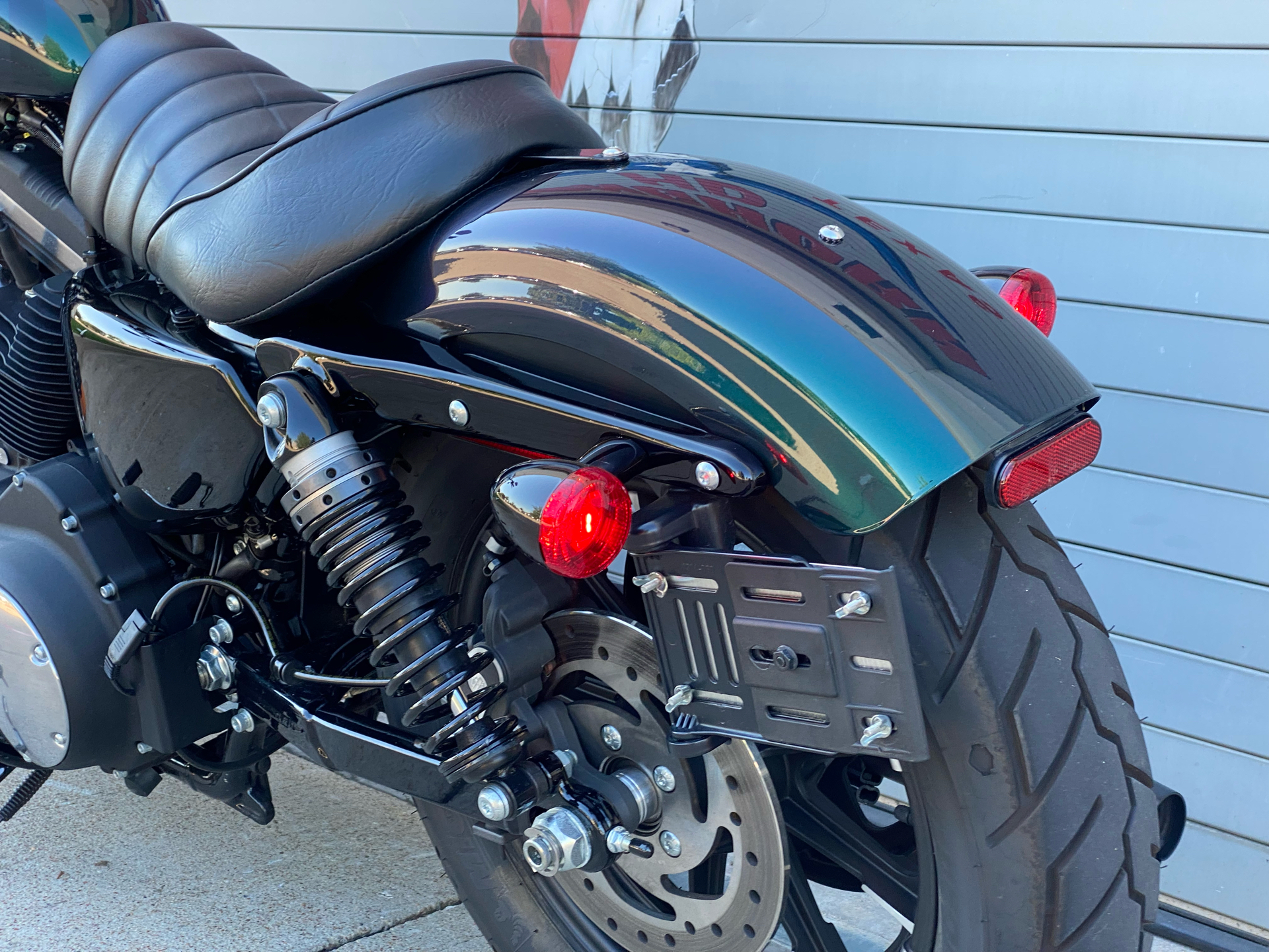 2021 Harley-Davidson Iron 883™ in Grand Prairie, Texas - Photo 18