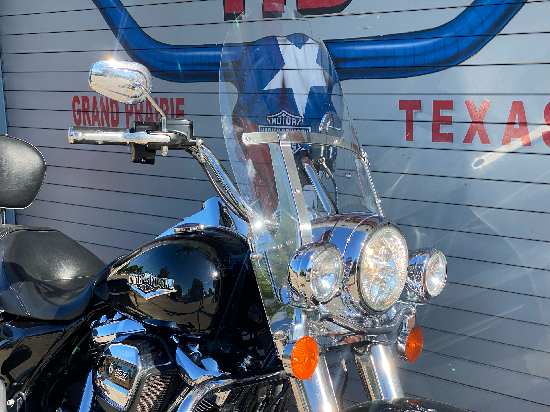 2018 Harley-Davidson Road King® in Grand Prairie, Texas - Photo 2