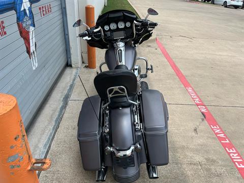 2017 Harley-Davidson Street Glide® Special in Grand Prairie, Texas - Photo 6