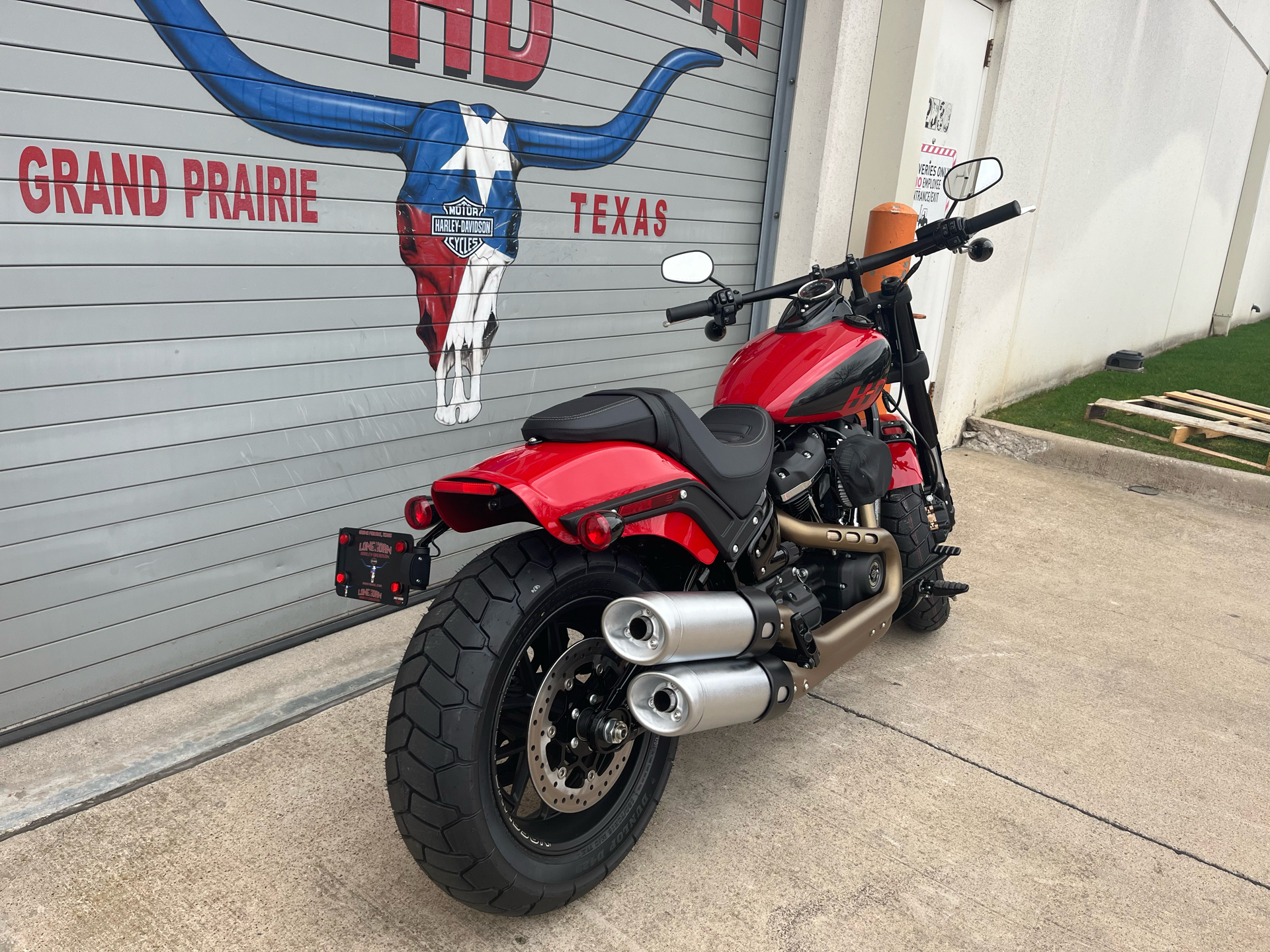 2023 Harley-Davidson Fat Bob® 114 in Grand Prairie, Texas - Photo 3