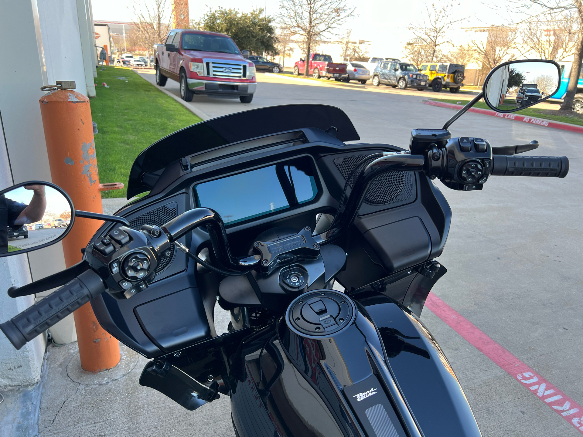 2024 Harley-Davidson Road Glide® in Grand Prairie, Texas - Photo 8