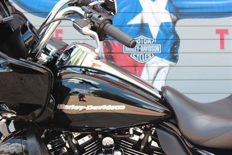 2021 Harley-Davidson Road Glide® Limited in Grand Prairie, Texas - Photo 19