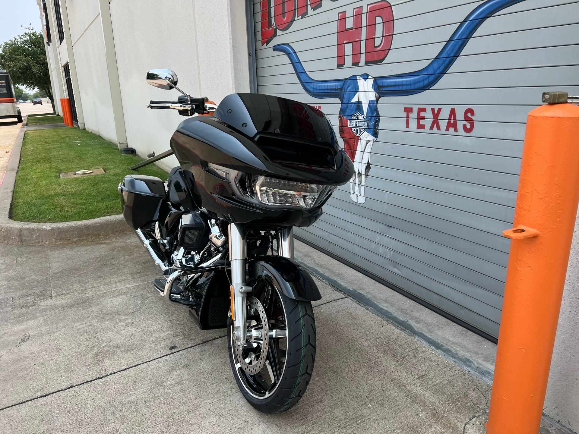 2024 Harley-Davidson Road Glide® in Grand Prairie, Texas - Photo 4