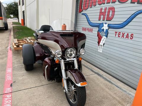 2018 Harley-Davidson Tri Glide® Ultra in Grand Prairie, Texas - Photo 4