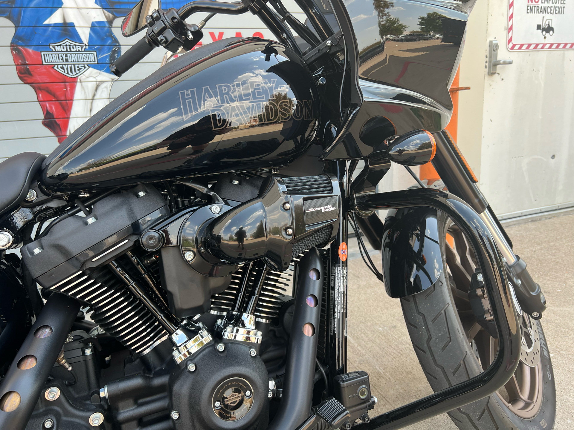 2022 Harley-Davidson Low Rider® ST in Grand Prairie, Texas - Photo 2