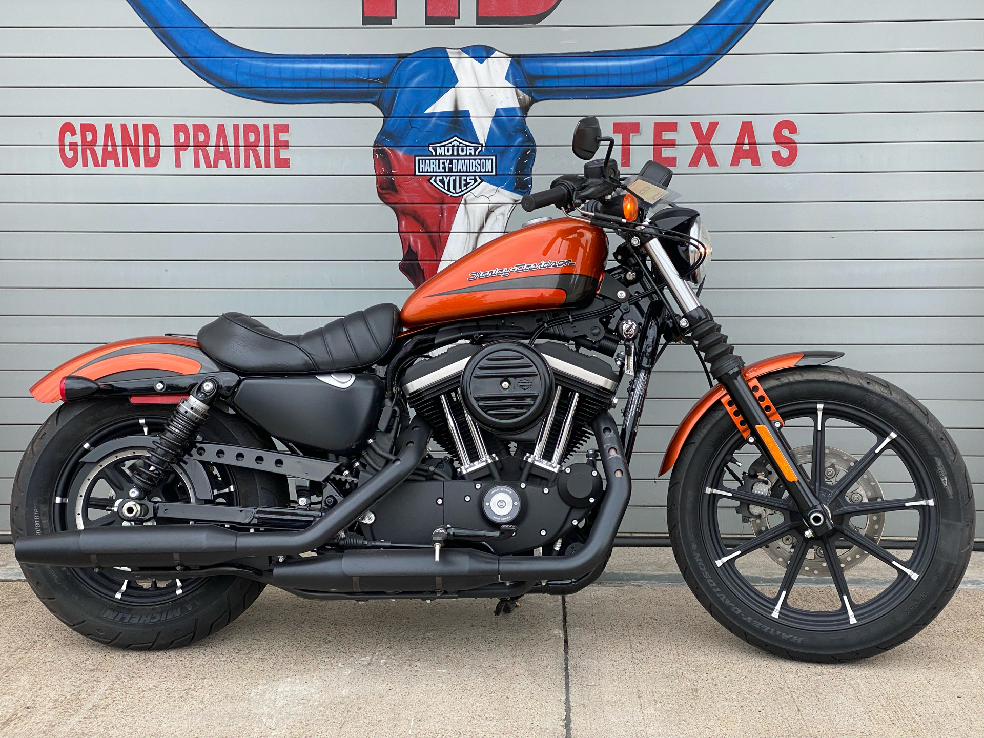 2020 Harley-Davidson Iron 883™ in Grand Prairie, Texas - Photo 3
