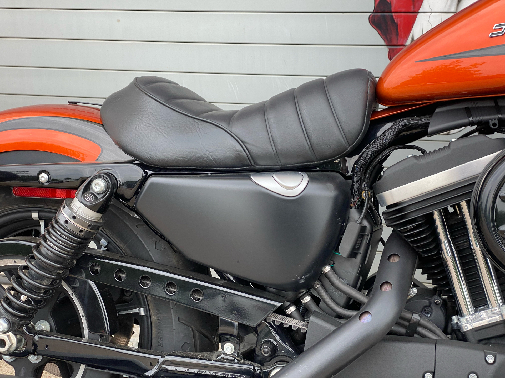 2020 Harley-Davidson Iron 883™ in Grand Prairie, Texas - Photo 8