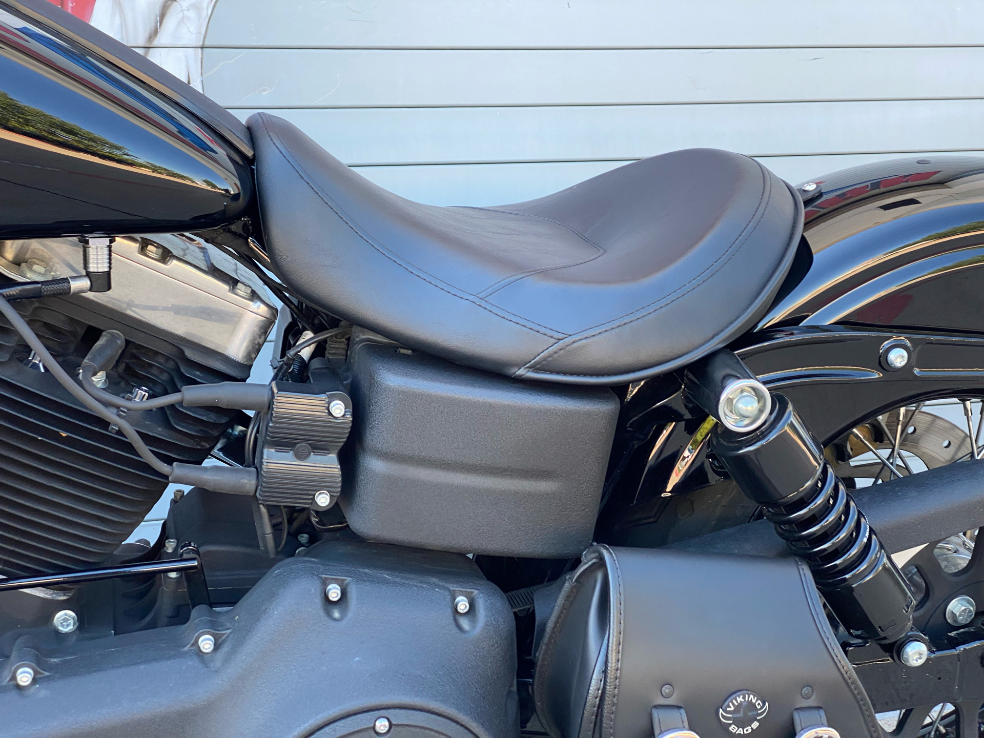 2012 Harley-Davidson Dyna® Street Bob® in Grand Prairie, Texas - Photo 16