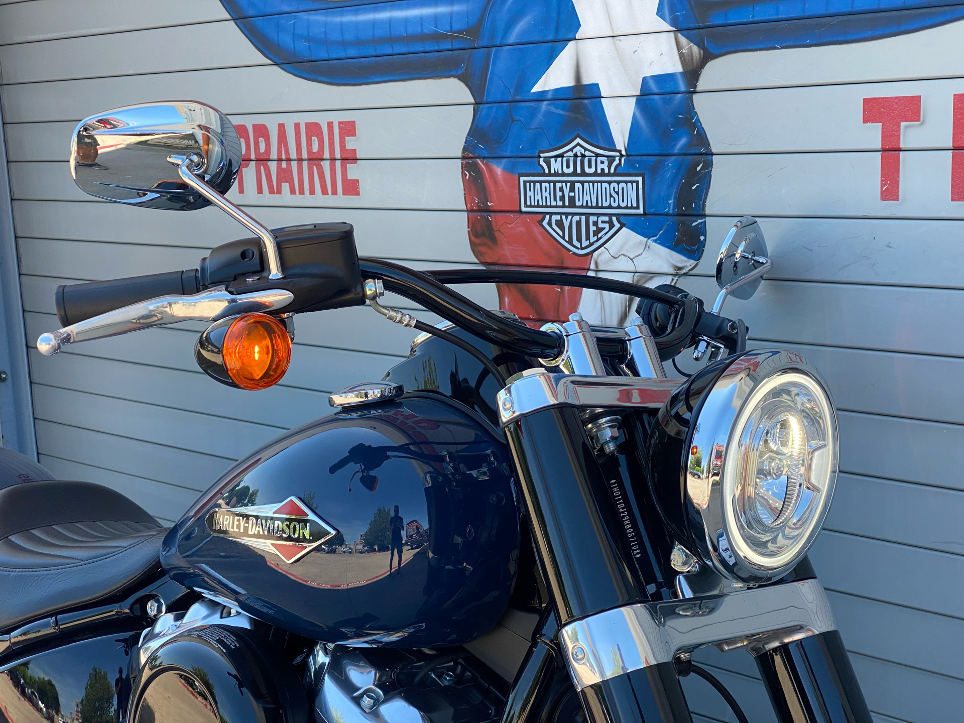 2019 Harley-Davidson Softail Slim® in Grand Prairie, Texas - Photo 2
