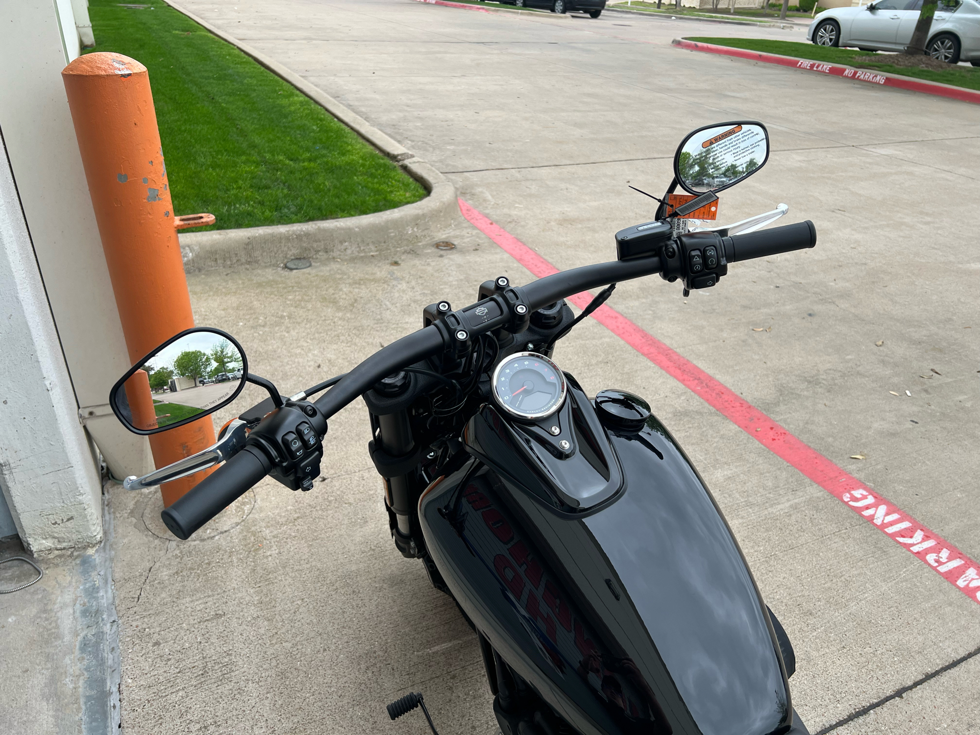 2023 Harley-Davidson Fat Bob® 114 in Grand Prairie, Texas - Photo 7