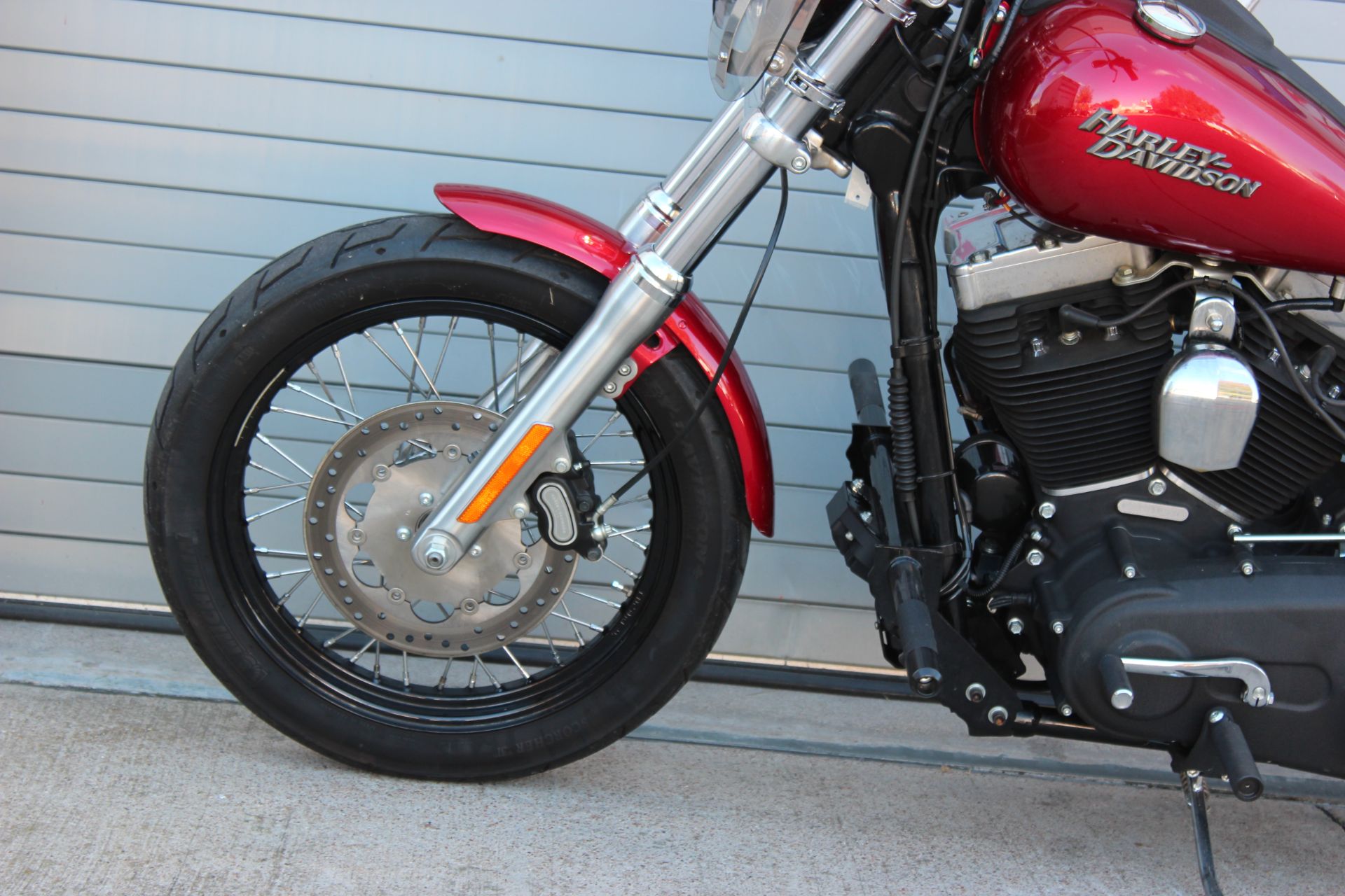 2012 Harley-Davidson Dyna® Street Bob® in Grand Prairie, Texas - Photo 13