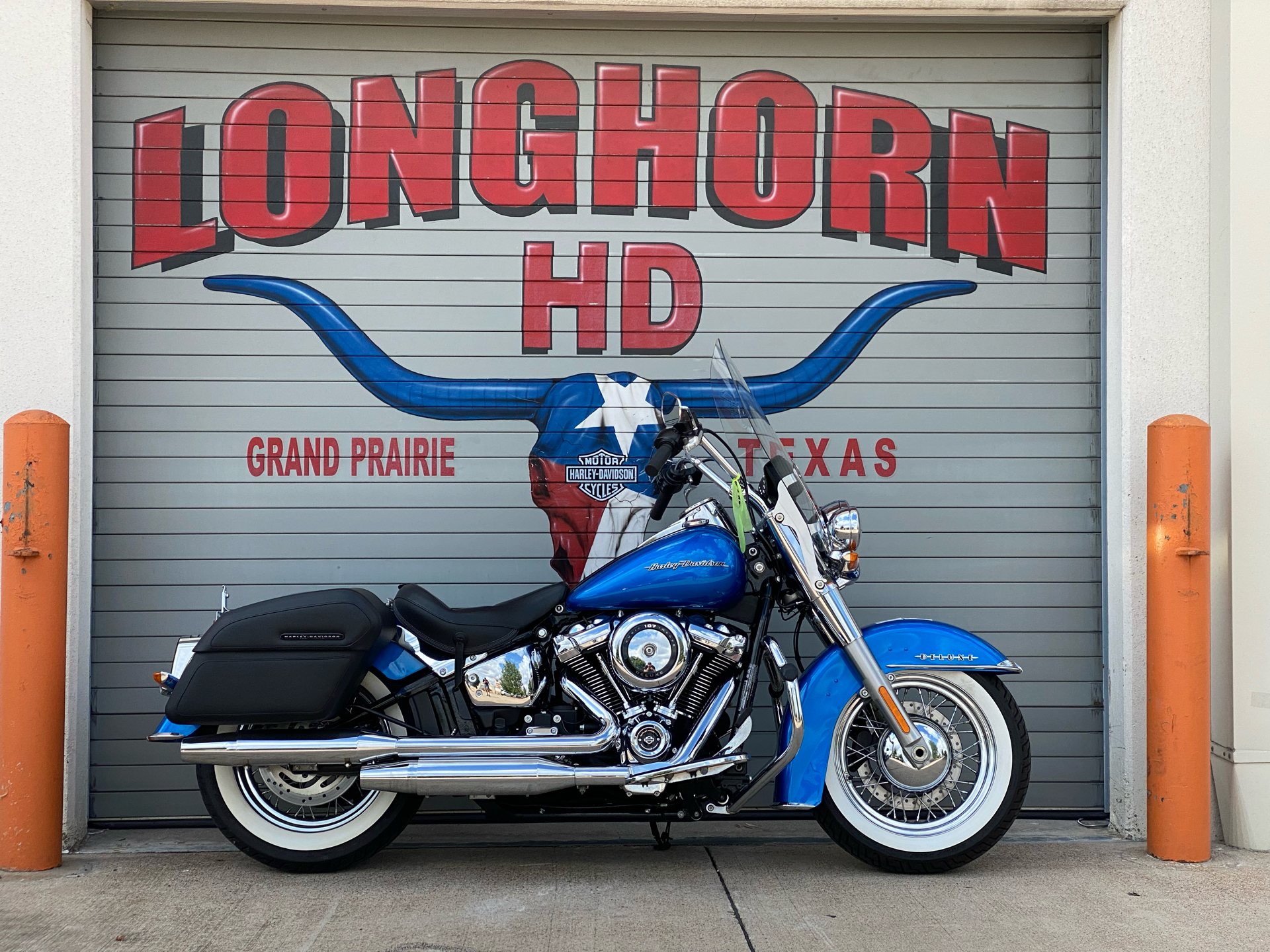 2018 Harley-Davidson Softail® Deluxe 107 in Grand Prairie, Texas - Photo 1
