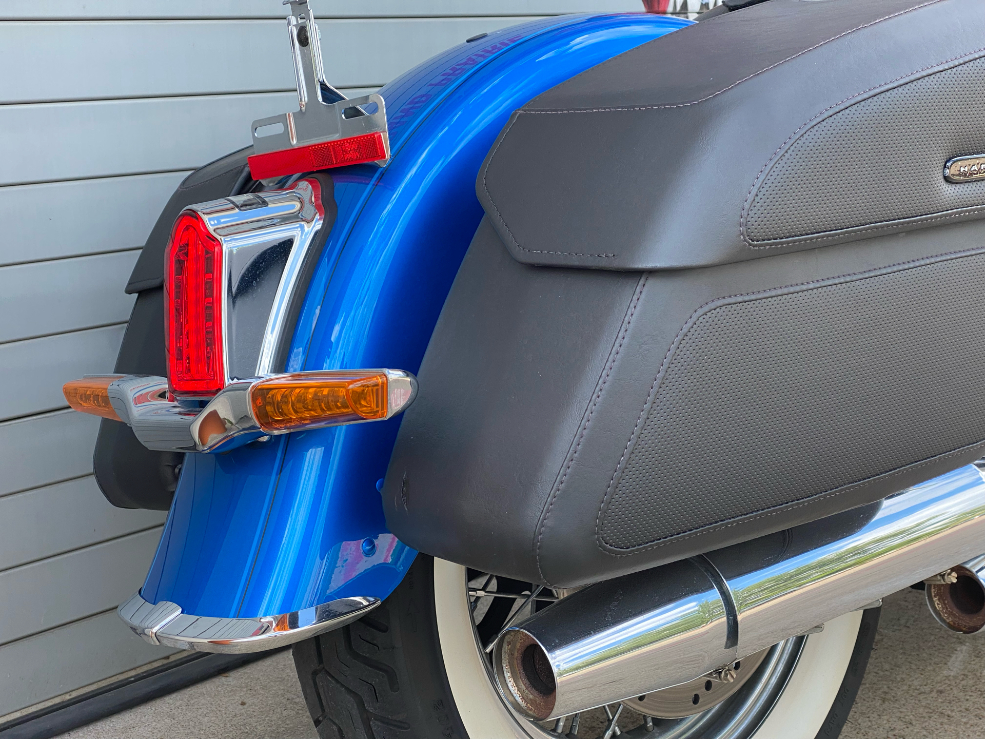 2018 Harley-Davidson Softail® Deluxe 107 in Grand Prairie, Texas - Photo 9