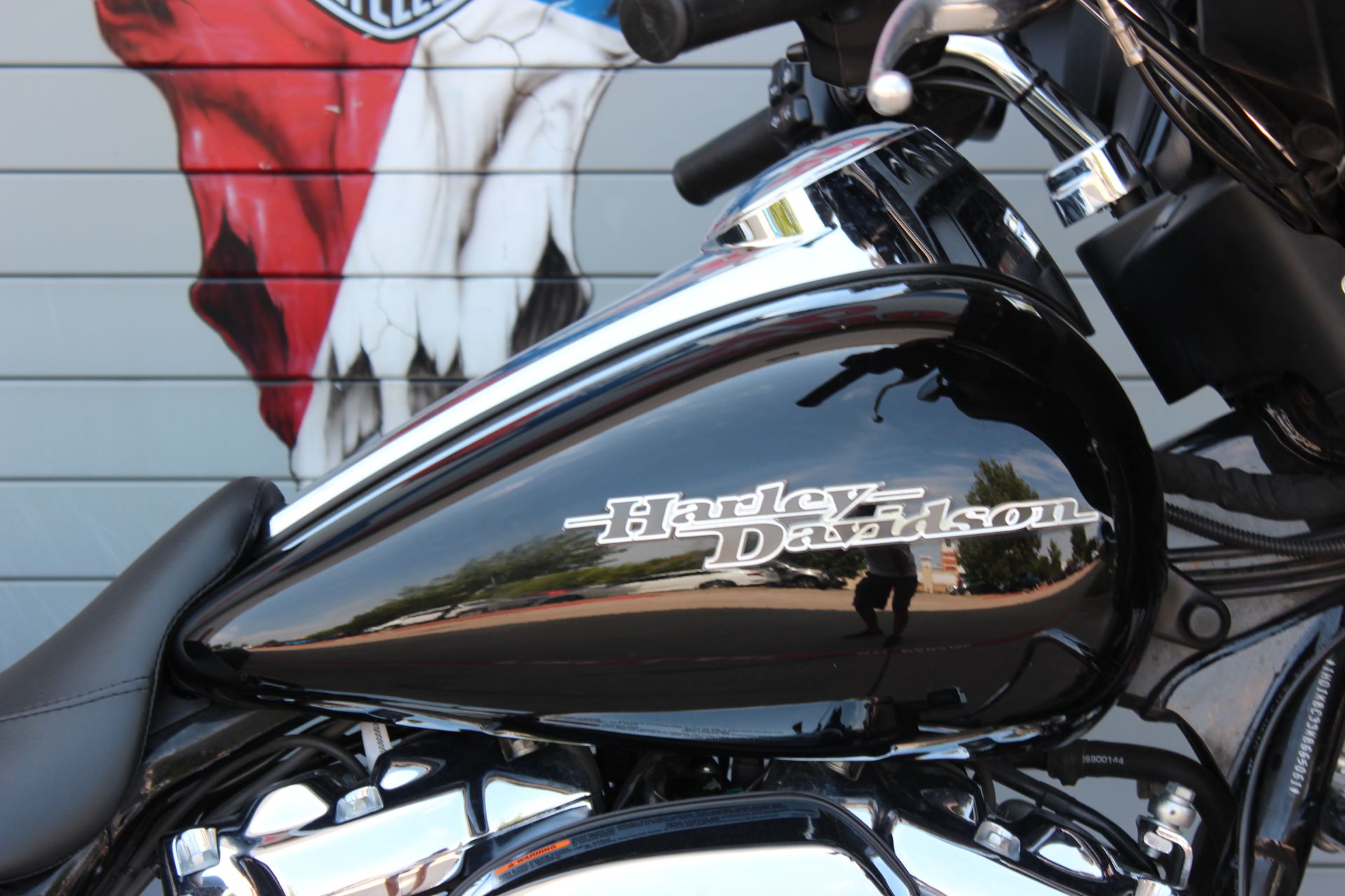 2019 Harley-Davidson Street Glide® in Grand Prairie, Texas - Photo 6