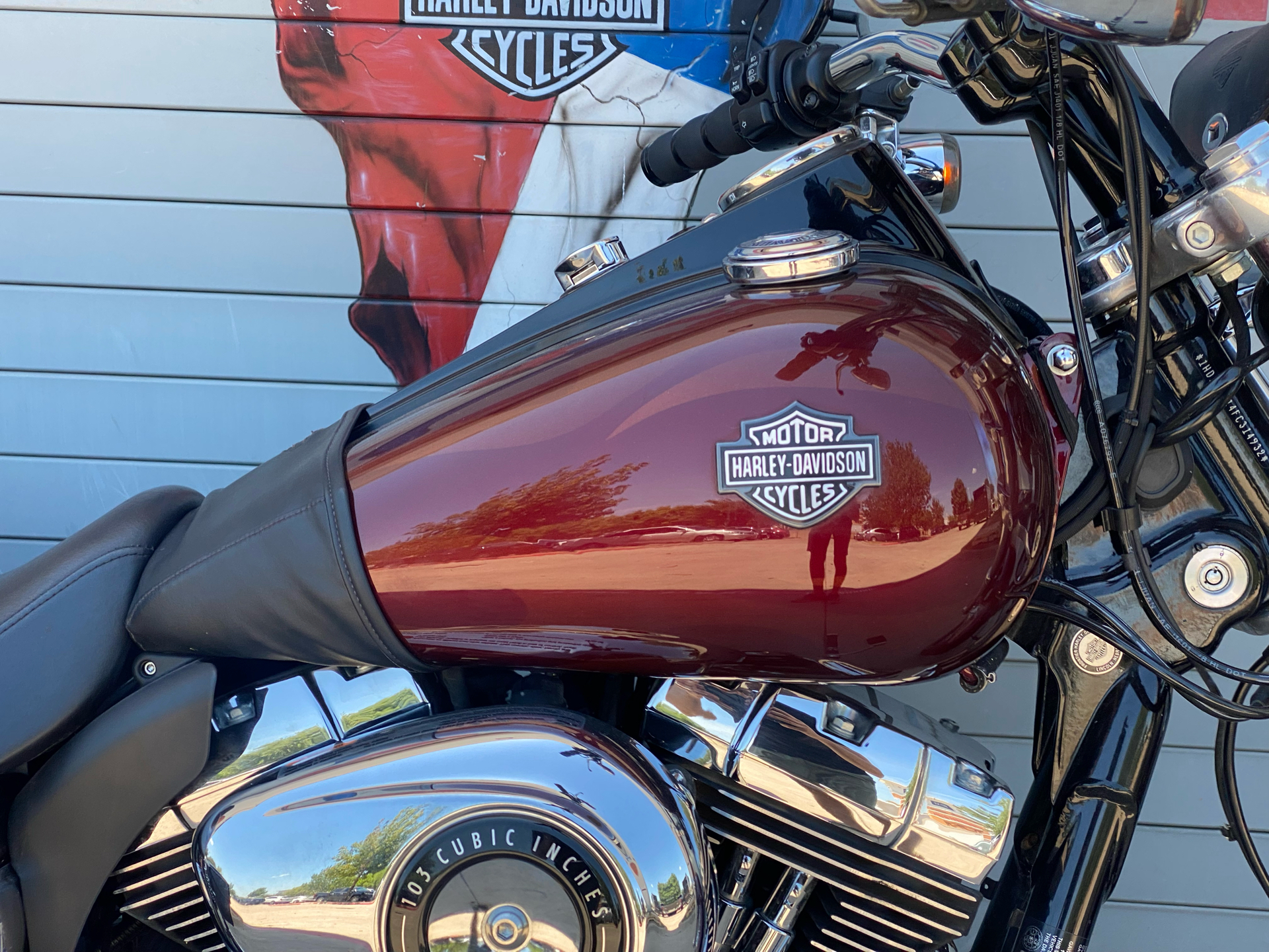 2015 Harley-Davidson Wide Glide® in Grand Prairie, Texas - Photo 5