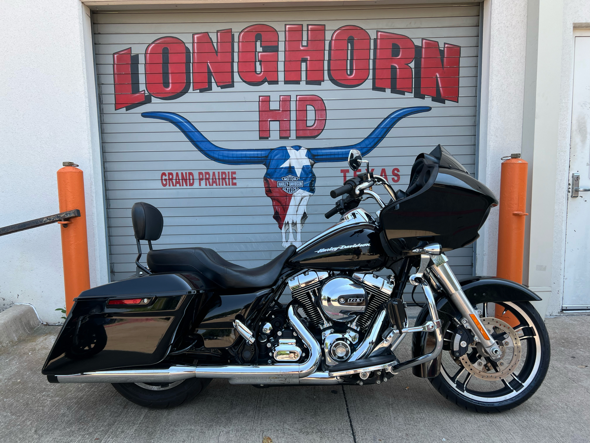 2015 Harley-Davidson Road Glide® in Grand Prairie, Texas - Photo 1