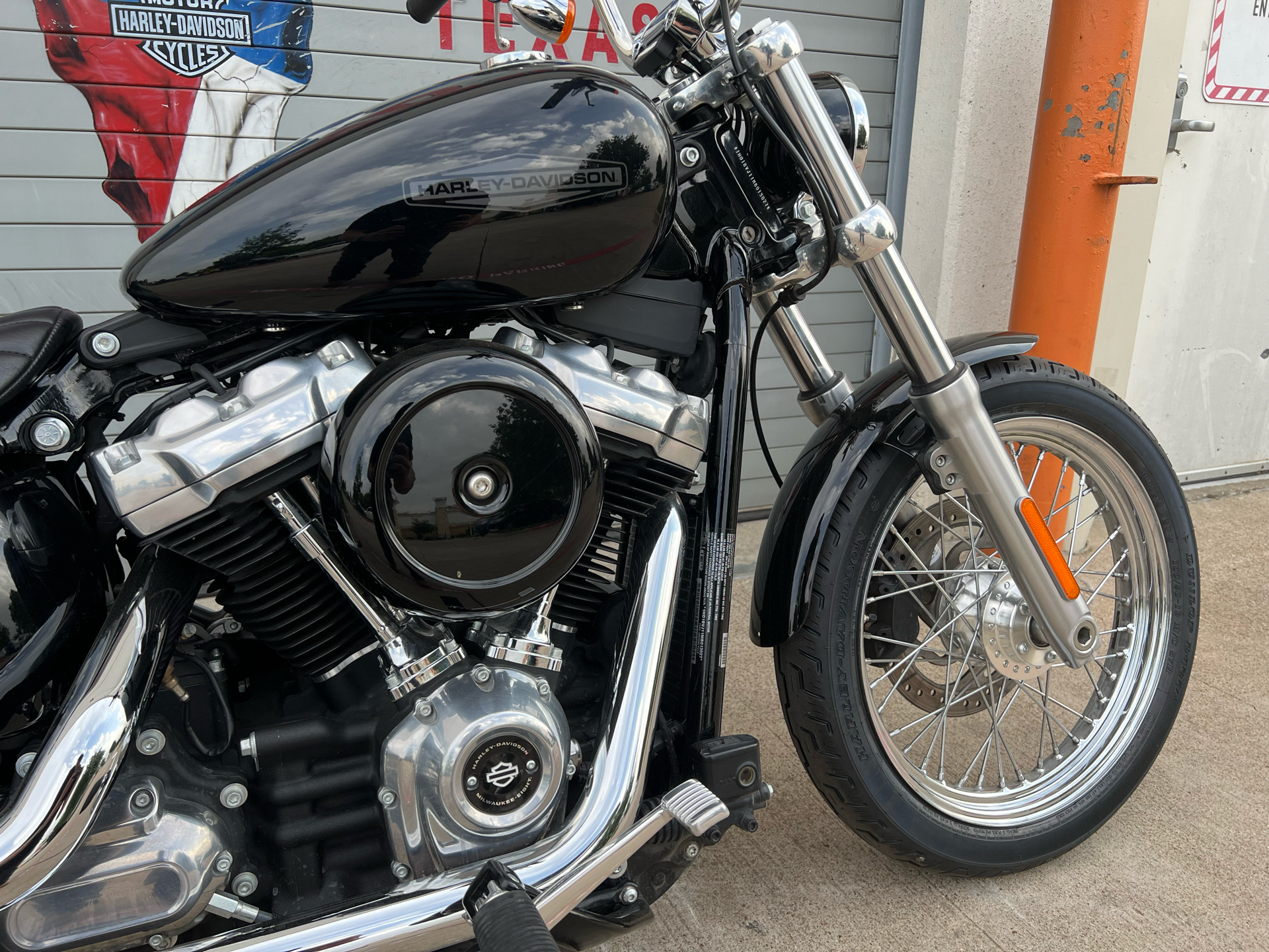2021 Harley-Davidson Softail® Standard in Grand Prairie, Texas - Photo 2