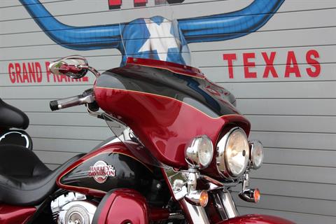 2007 Harley-Davidson FLHTCU Ultra Classic® Electra Glide® Patriot Special Edition in Grand Prairie, Texas - Photo 2