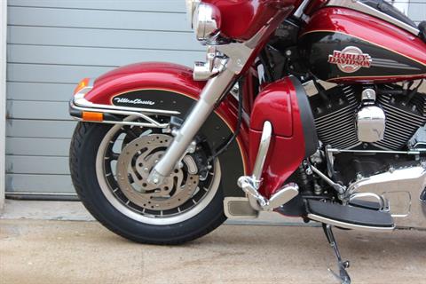 2007 Harley-Davidson FLHTCU Ultra Classic® Electra Glide® Patriot Special Edition in Grand Prairie, Texas - Photo 16