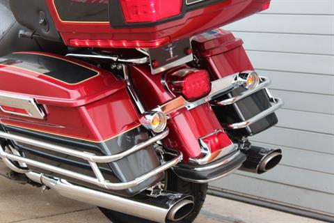 2007 Harley-Davidson FLHTCU Ultra Classic® Electra Glide® Patriot Special Edition in Grand Prairie, Texas - Photo 24