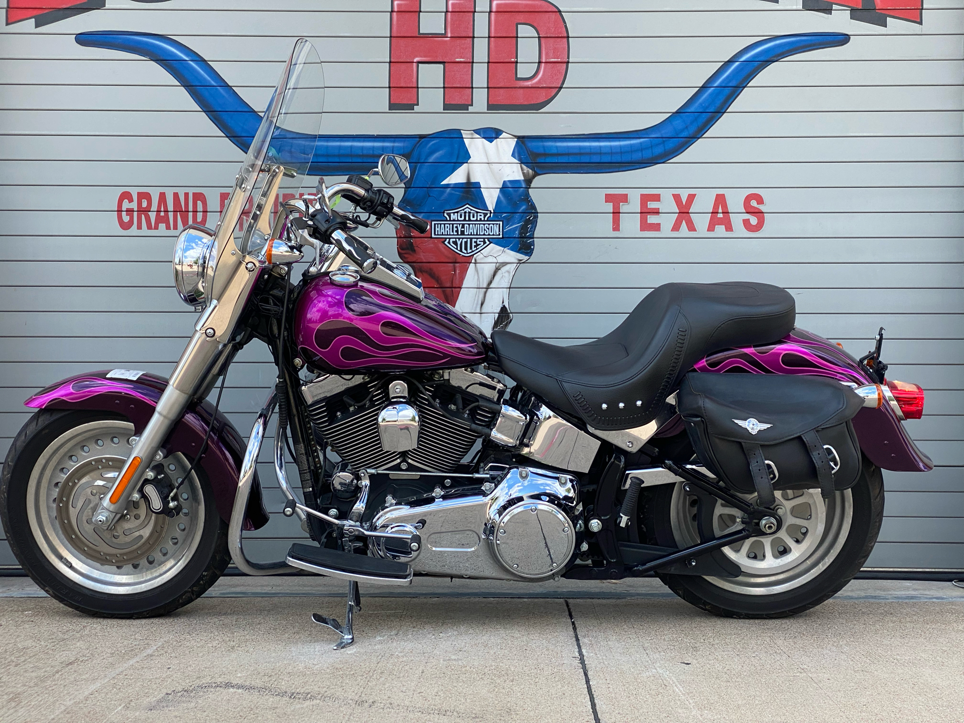 2007 Harley-Davidson FLSTF Fat Boy® Patriot Special Edition in Grand Prairie, Texas - Photo 11