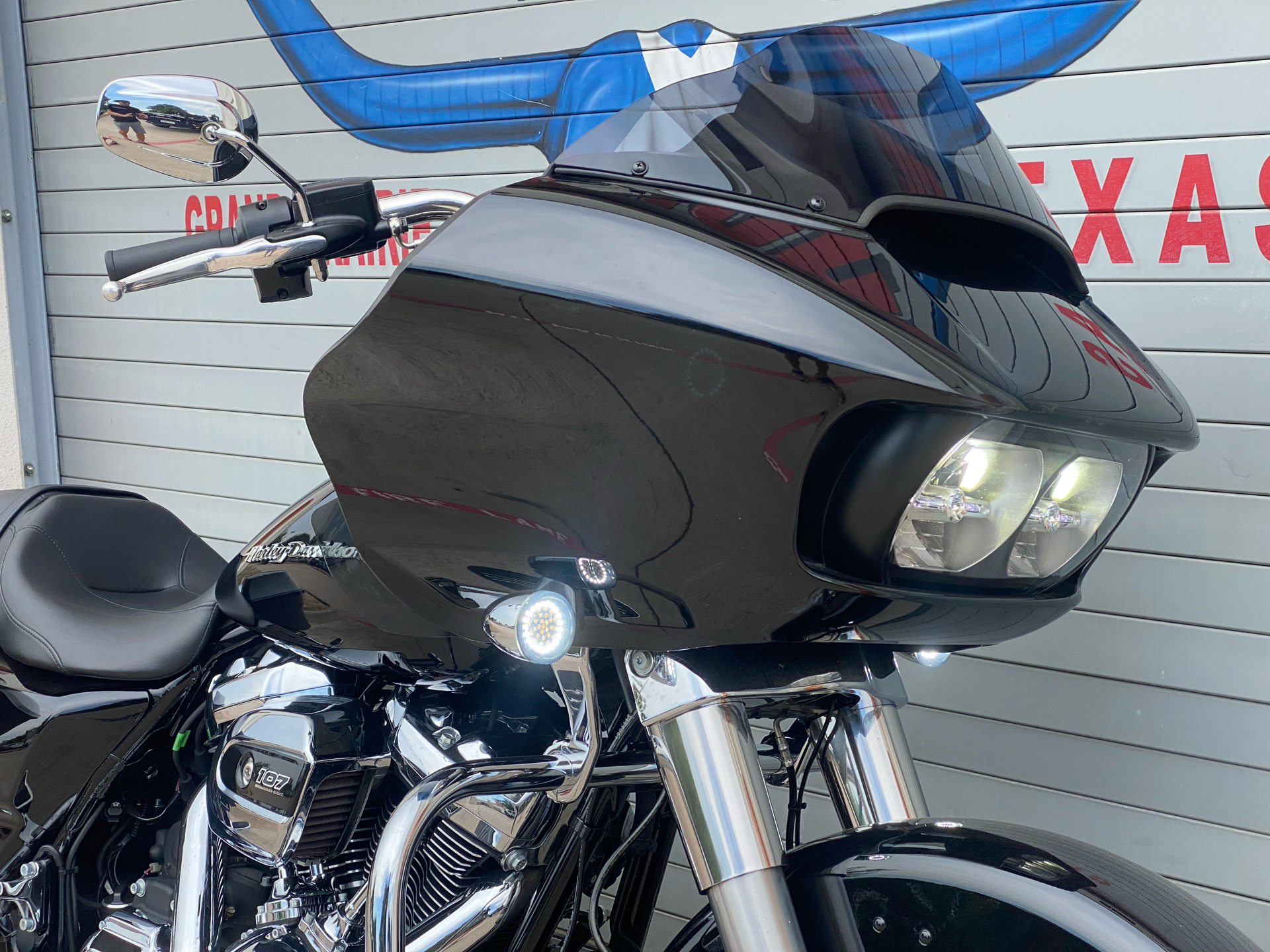 2020 Harley-Davidson Road Glide® in Grand Prairie, Texas - Photo 2
