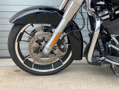 2020 Harley-Davidson Road Glide® in Grand Prairie, Texas - Photo 12