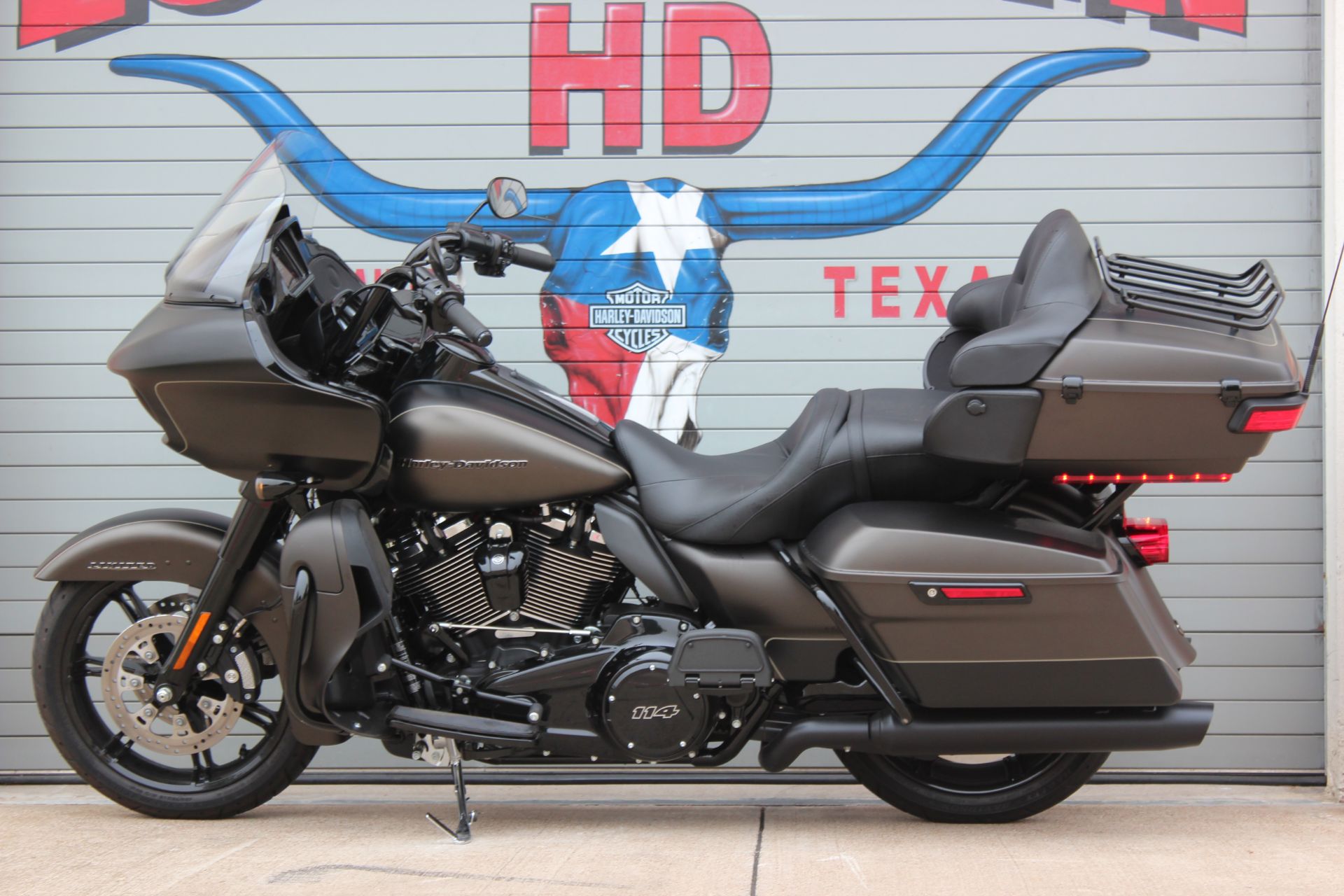 2021 Harley-Davidson Road Glide® Limited in Grand Prairie, Texas - Photo 15