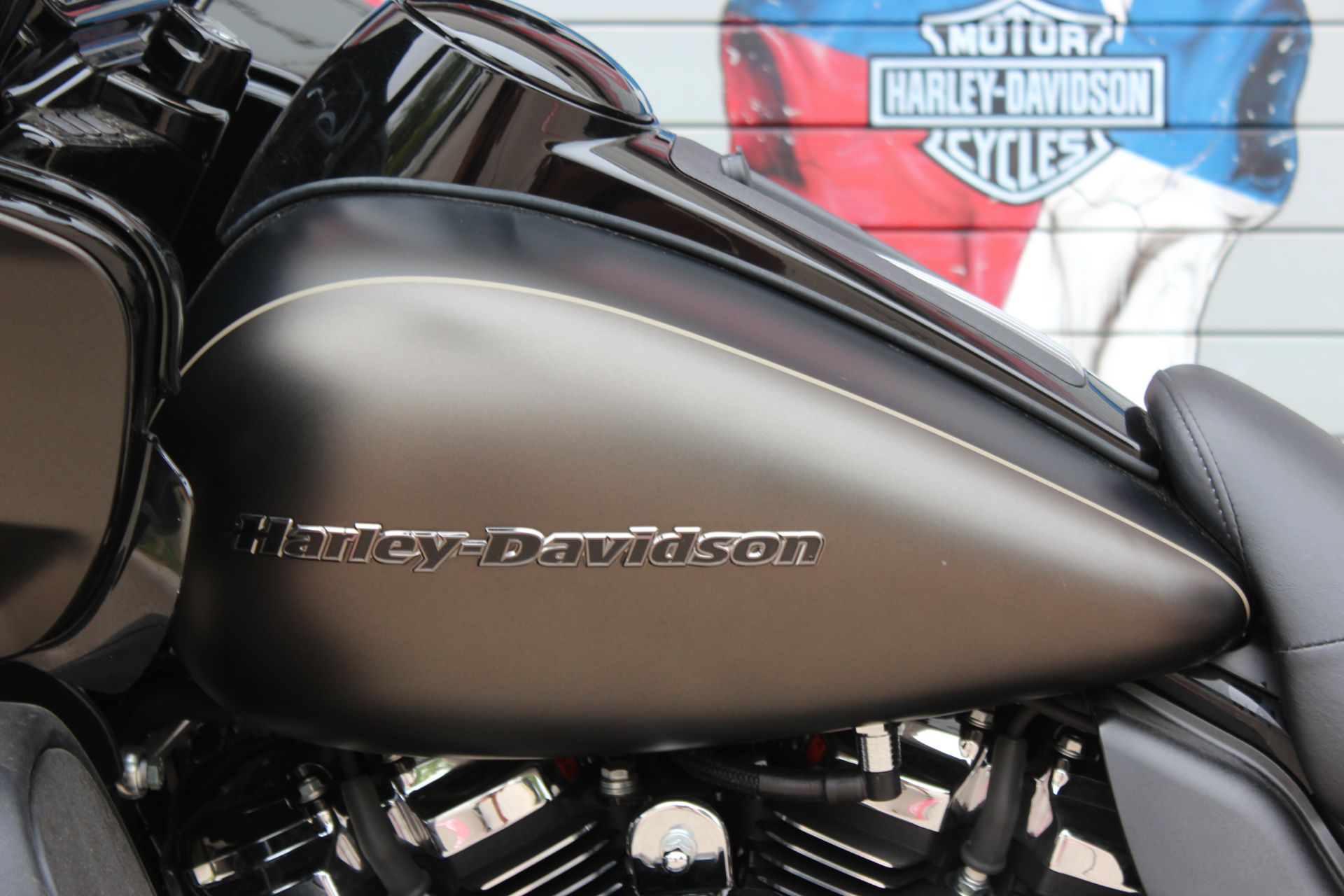 2021 Harley-Davidson Road Glide® Limited in Grand Prairie, Texas - Photo 19