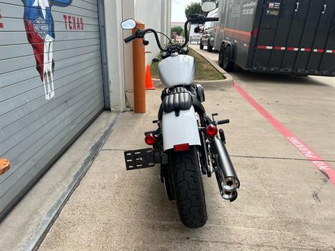 2021 Harley-Davidson Street Bob® 114 in Grand Prairie, Texas - Photo 5