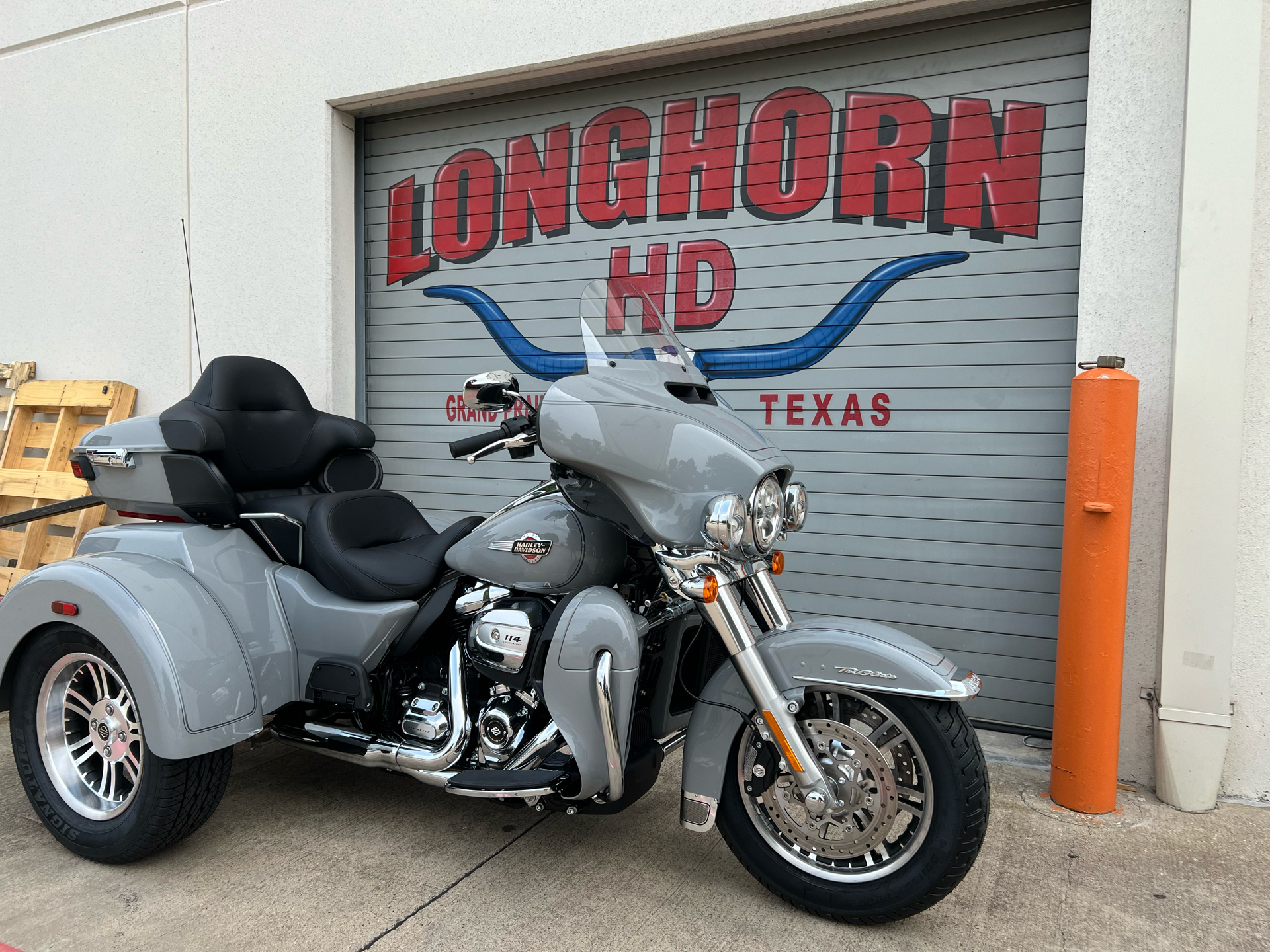 2024 Harley-Davidson Tri Glide® Ultra in Grand Prairie, Texas - Photo 3