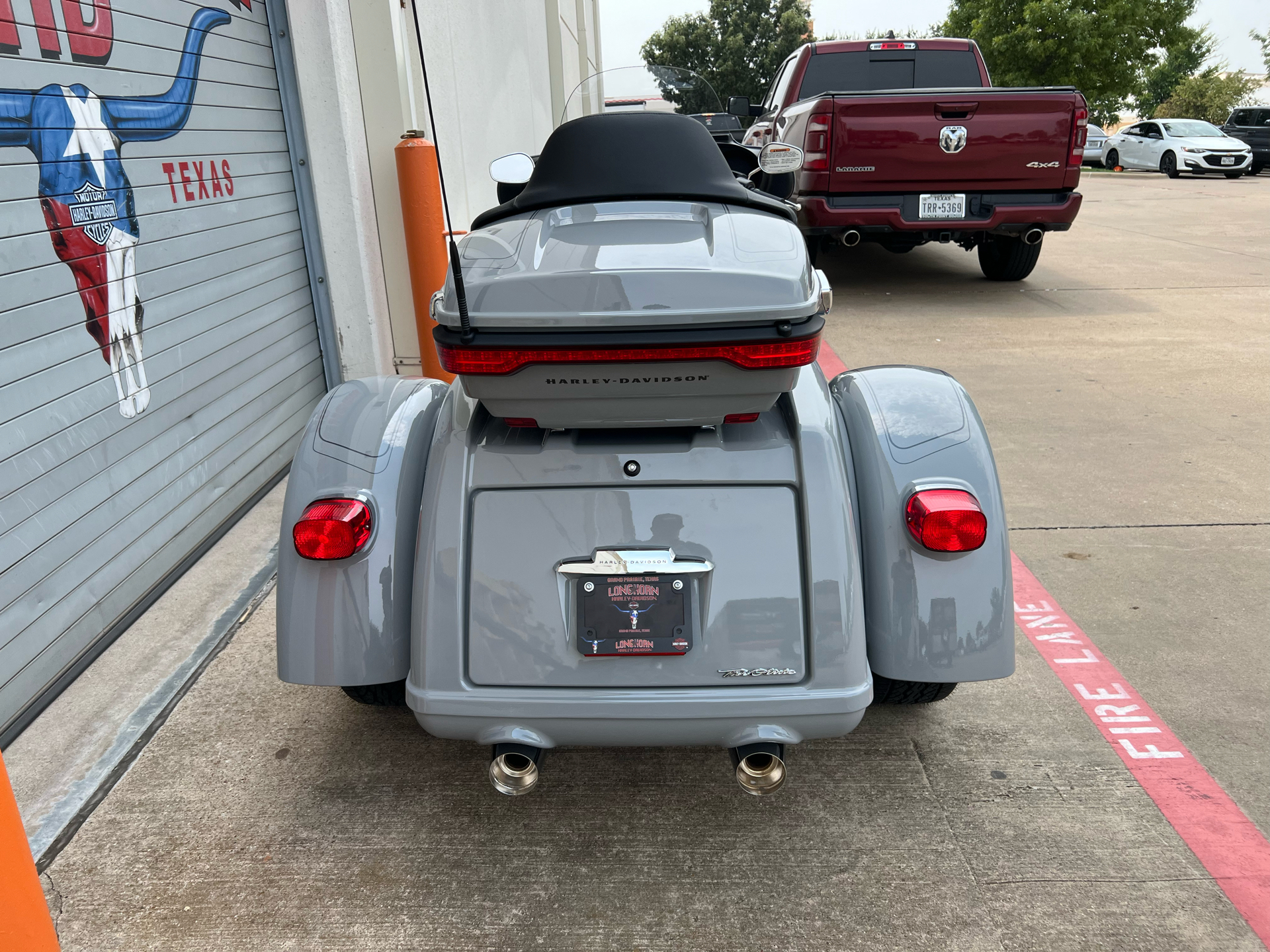 2024 Harley-Davidson Tri Glide® Ultra in Grand Prairie, Texas - Photo 4