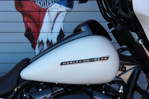 2018 Harley-Davidson Street Glide® Special in Grand Prairie, Texas - Photo 6