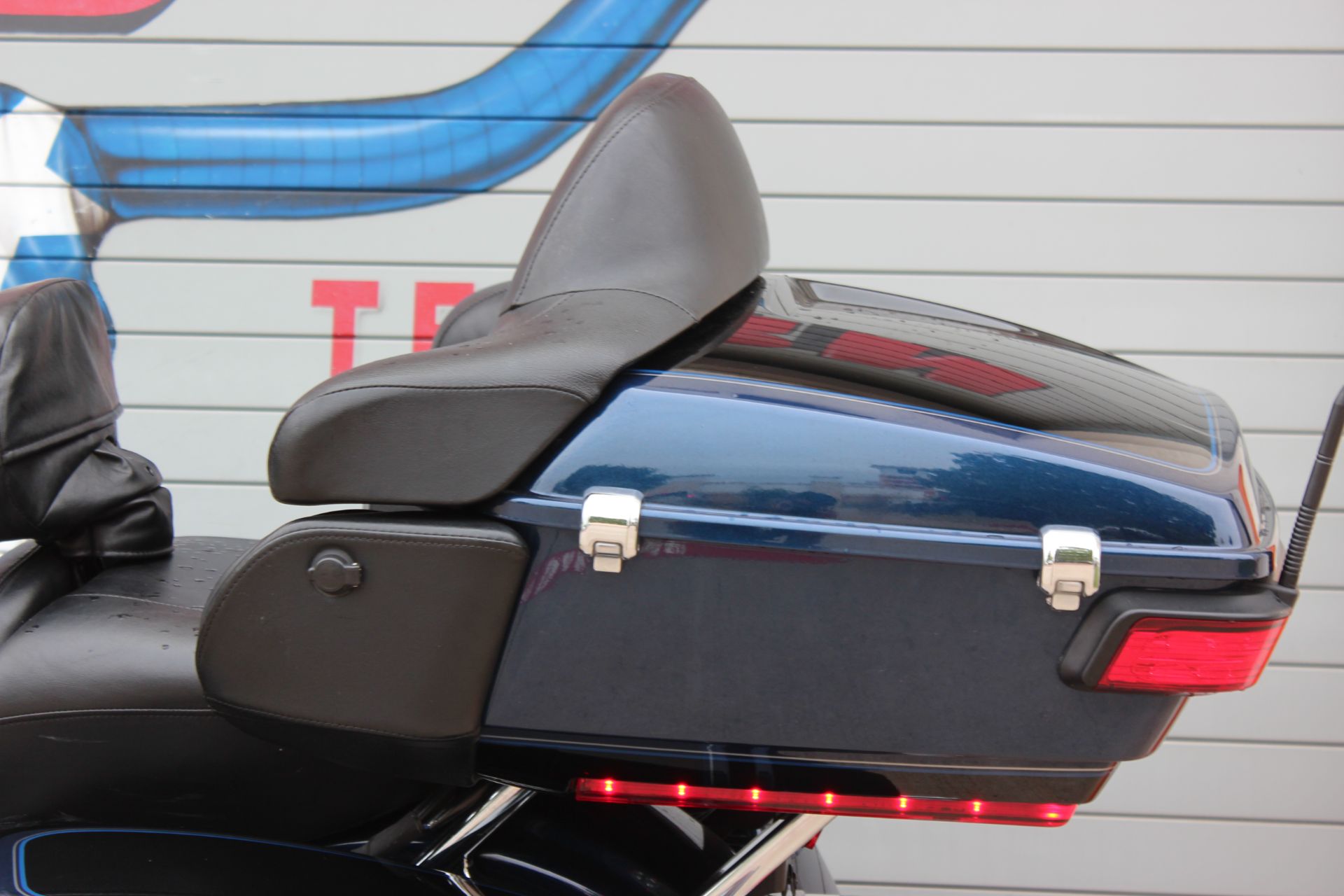 2014 Harley-Davidson Electra Glide® Ultra Classic® in Grand Prairie, Texas - Photo 23