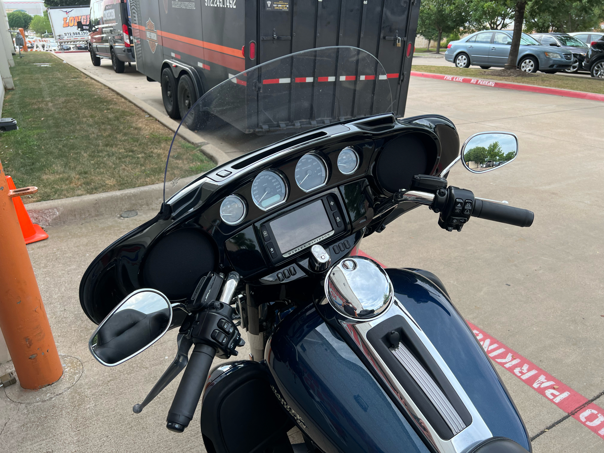 2016 Harley-Davidson Ultra Limited in Grand Prairie, Texas - Photo 7